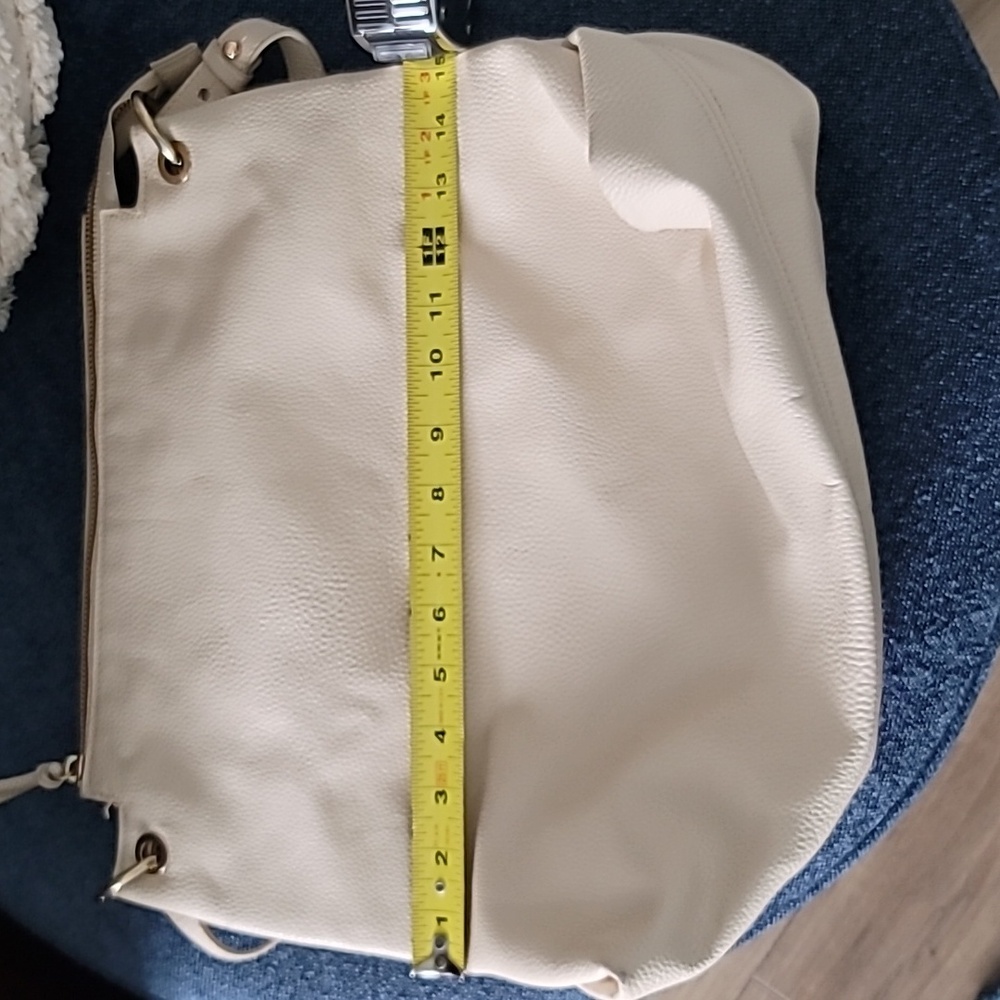 Cream faux leather handbag from H&M - Picture 9 of 10